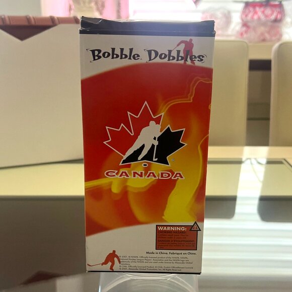 Eric Lindros Hand Painted Bobblehead by Animation In Motion Collectible Series! - Picture 5 of 6